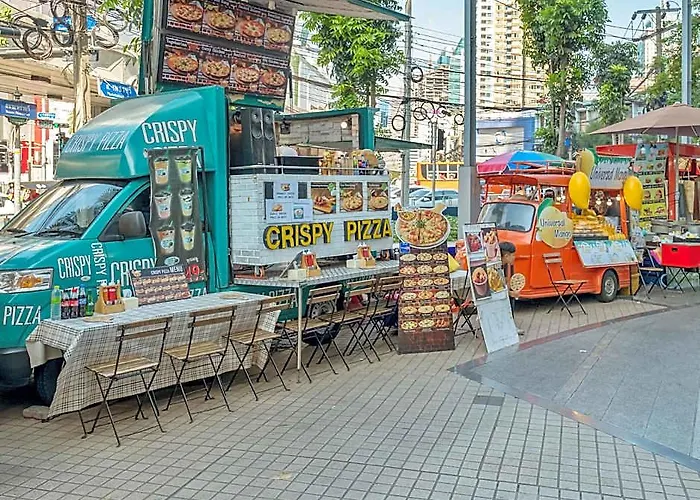 Family Hub @ Pratunam 6 - Group + Free Pickup 酒店 曼谷